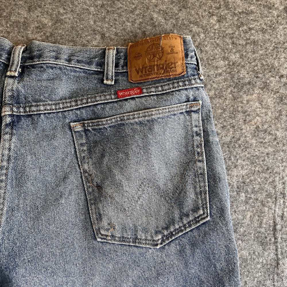 VTG Wrangler Jeans Mens 38x30 USA Blue Straight Denim‎ Cowboy Western Y2K READ